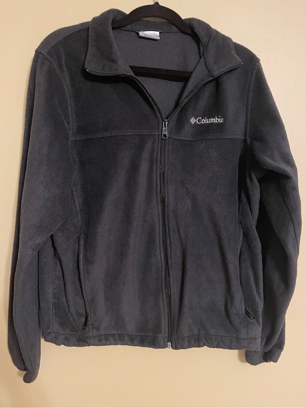 Columbia Black Fleece Jacket Full Zip size medium